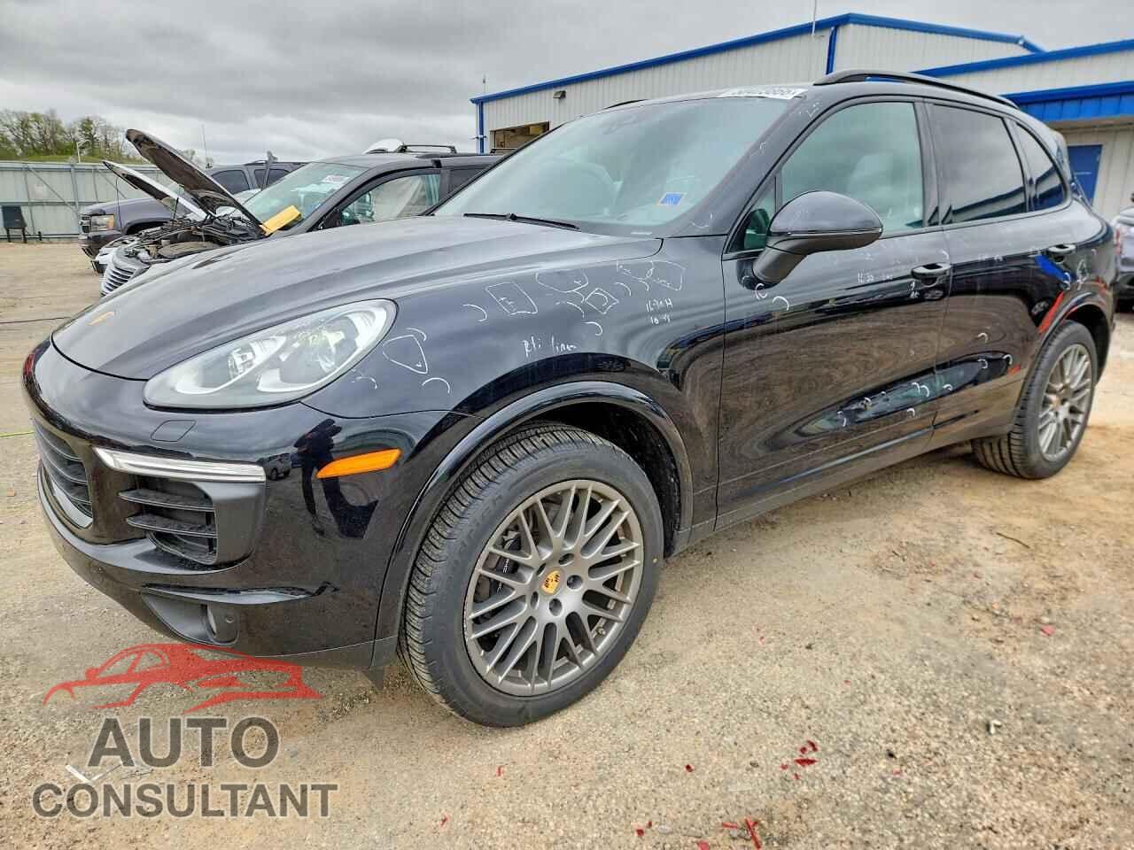 PORSCHE CAYENNE 2017 - WP1AA2A23HKA80325