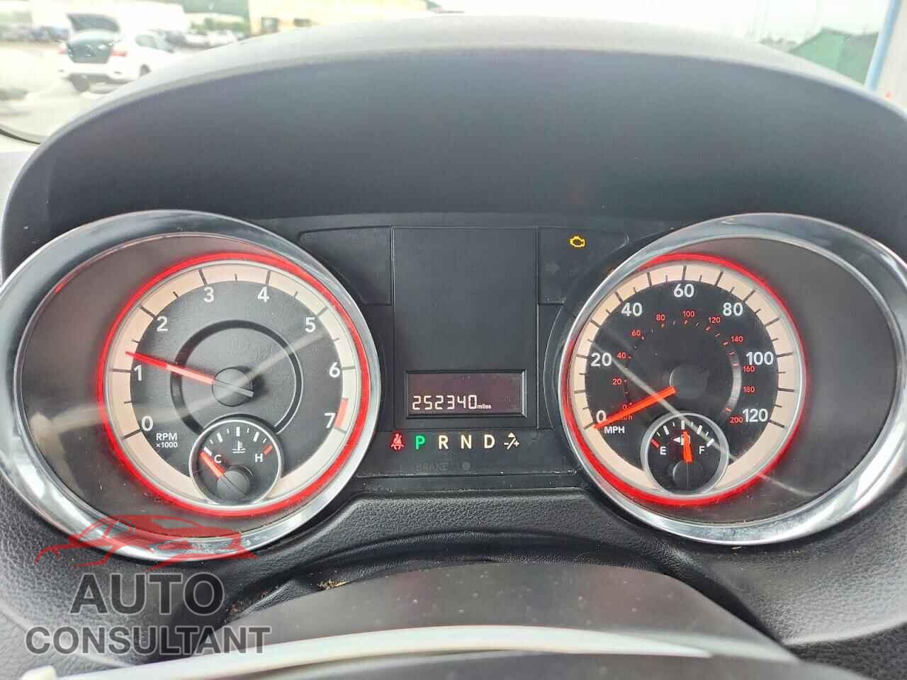 DODGE CARAVAN 2014 - 2C4RDGCG5ER119981