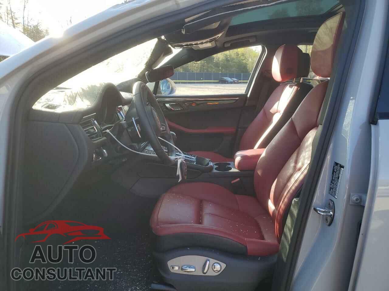 PORSCHE MACAN BASE 2024 - WP1AA2A52RLB02014