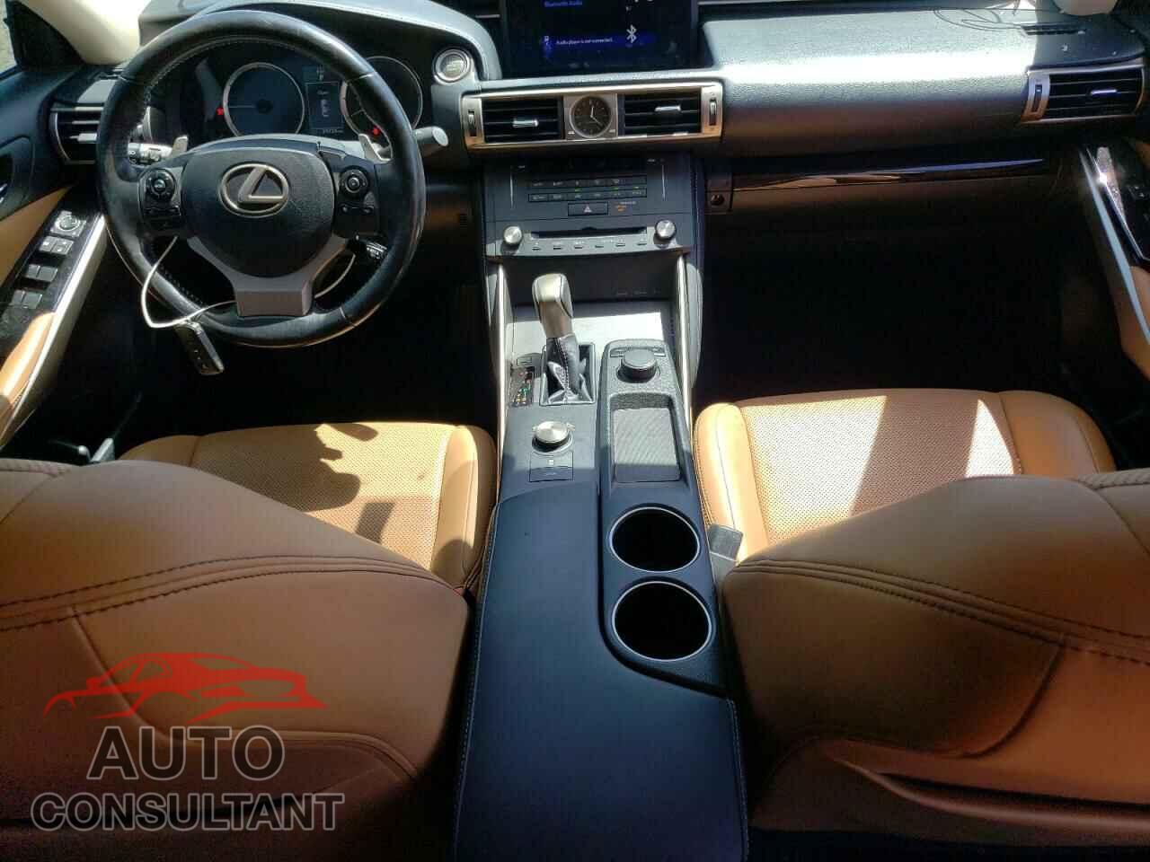 LEXUS IS 2016 - JTHBA1D28G5002260