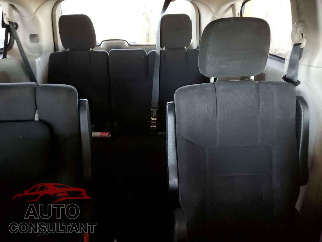 DODGE CARAVAN 2011 - 2D4RN5DG8BR679525