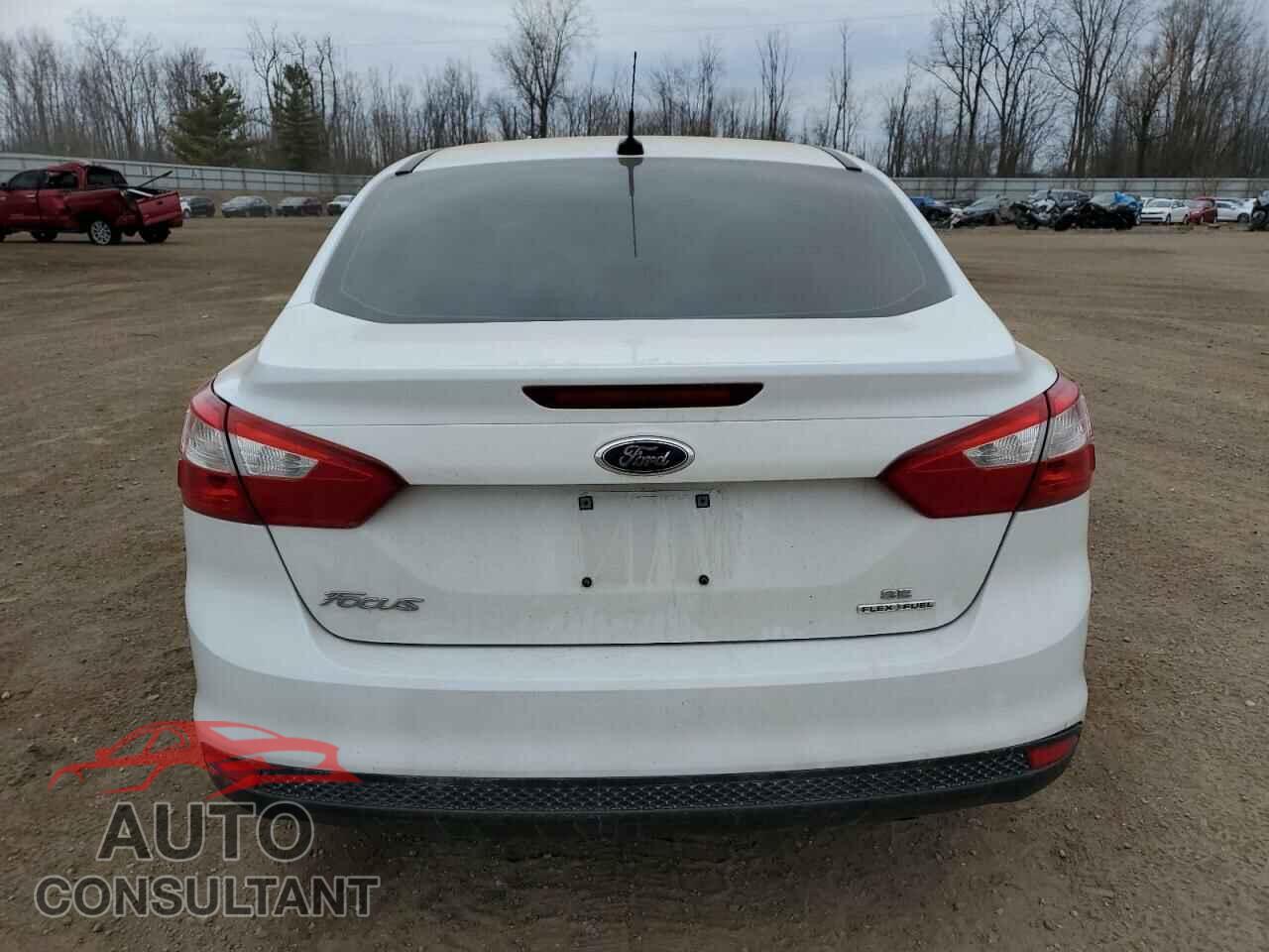 FORD FOCUS 2014 - 1FADP3F26EL259952