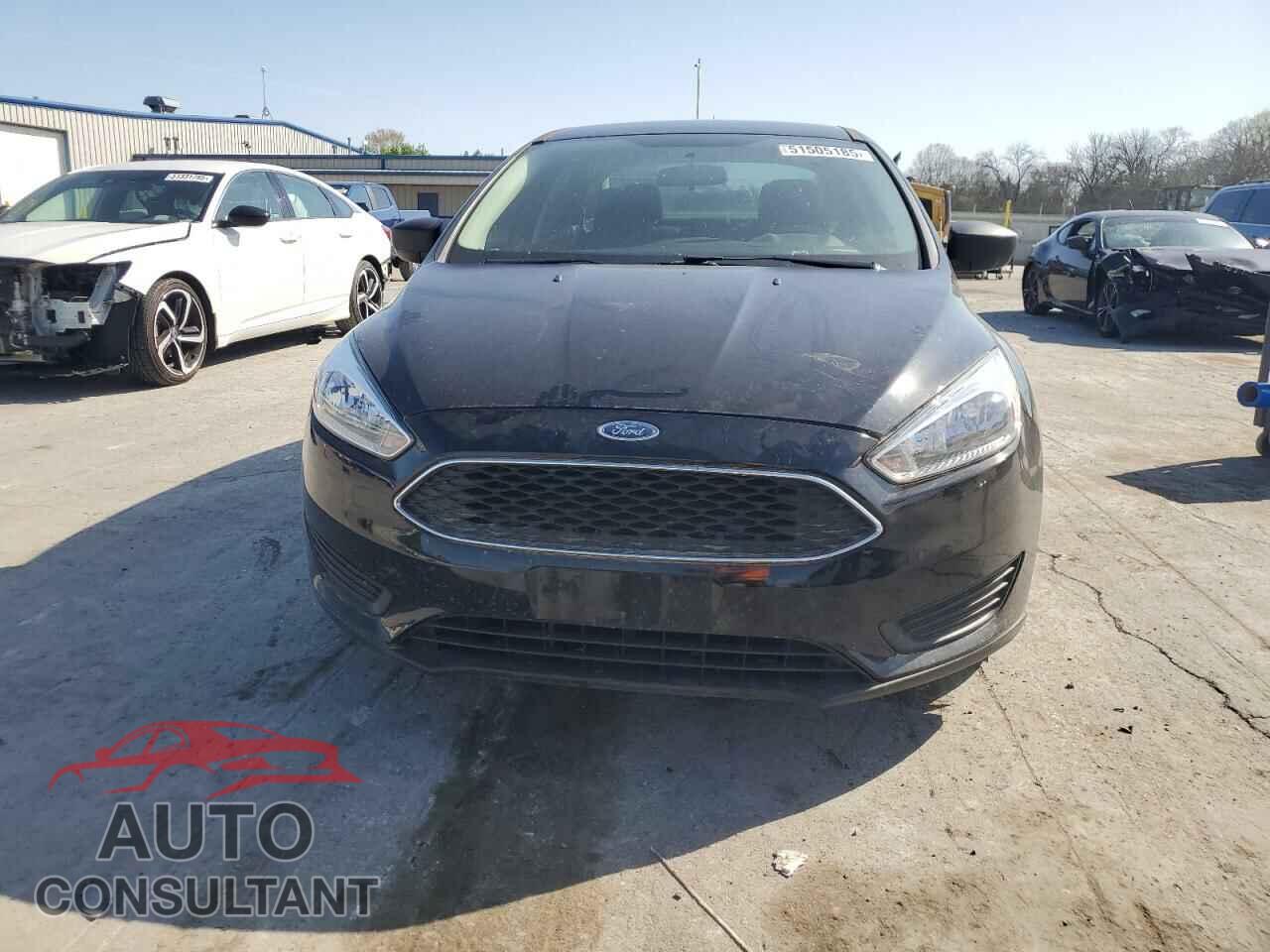 FORD FOCUS 2017 - 1FADP3E20HL241050