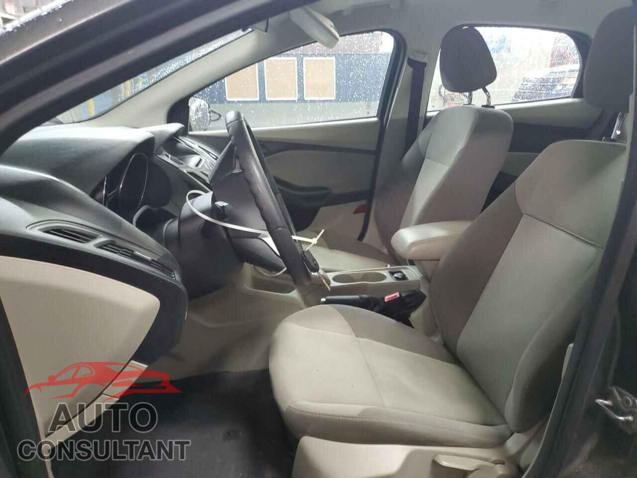 FORD FOCUS 2012 - 1FAHP3F22CL220628
