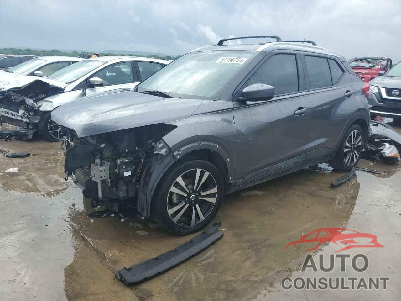 NISSAN KICKS 2018 - 3N1CP5CU6JL540433