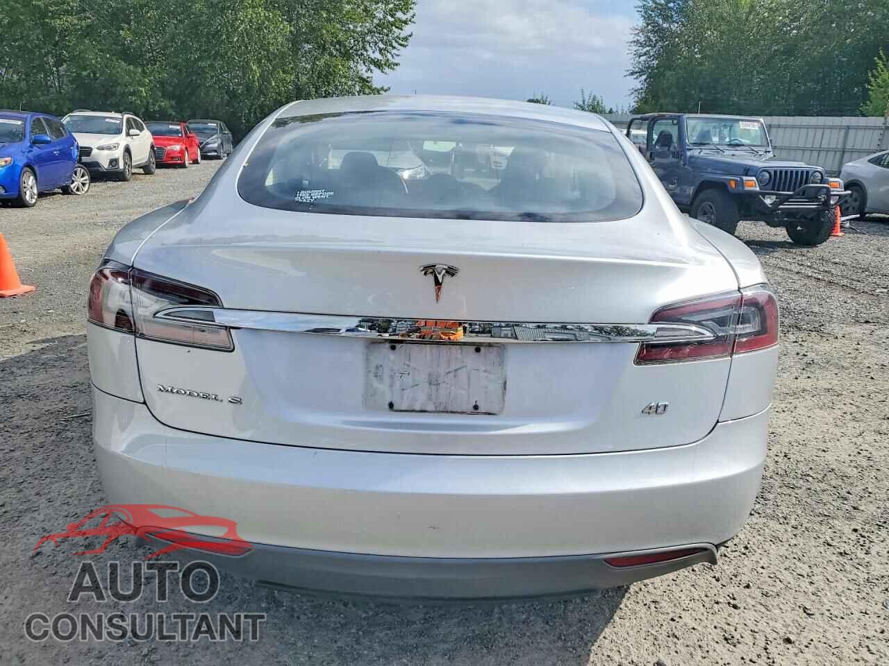 TESLA MODEL S 2013 - 5YJSA1AC7DFP10170