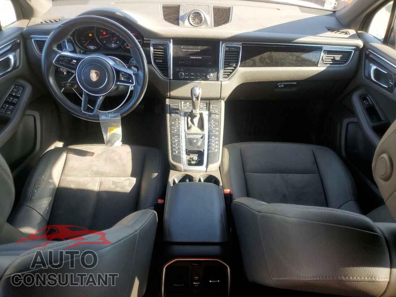 PORSCHE MACAN 2018 - WP1AA2A59JLB18974