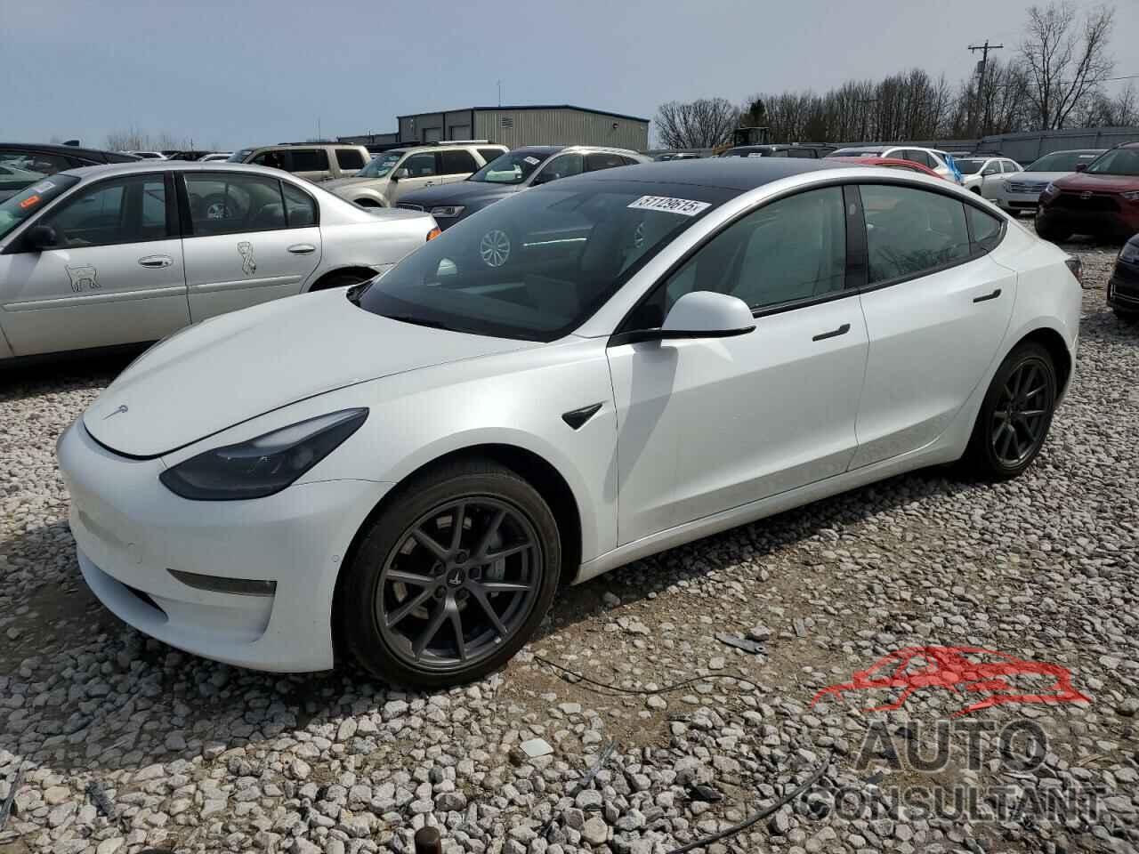 TESLA MODEL 3 2022 - 5YJ3E1EB5NF196394