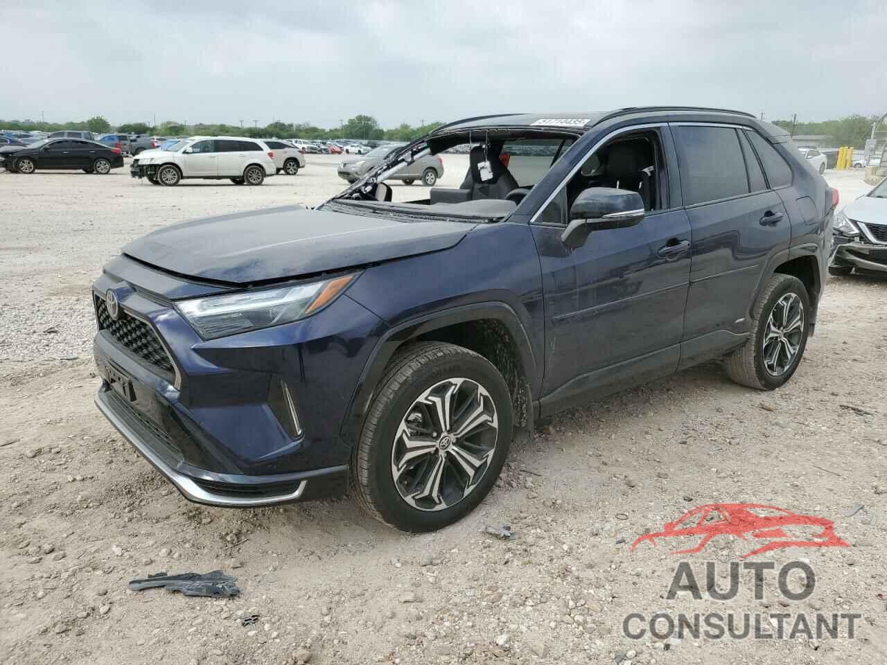 TOYOTA RAV4 2025 - JTMEB3FV3SD239915