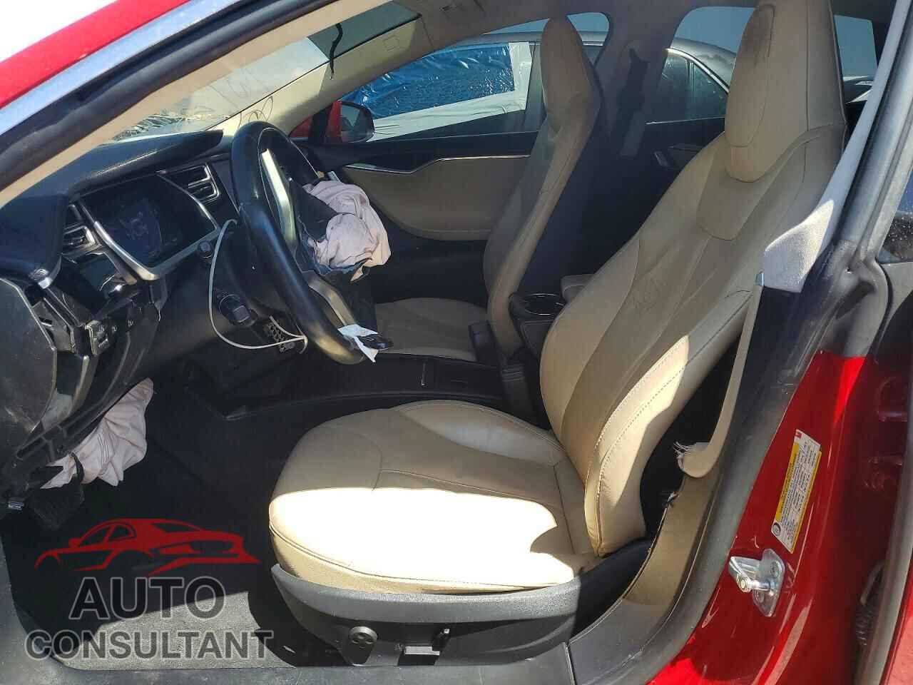 TESLA MODEL S 2013 - 5YJSA1AG0DFP13592