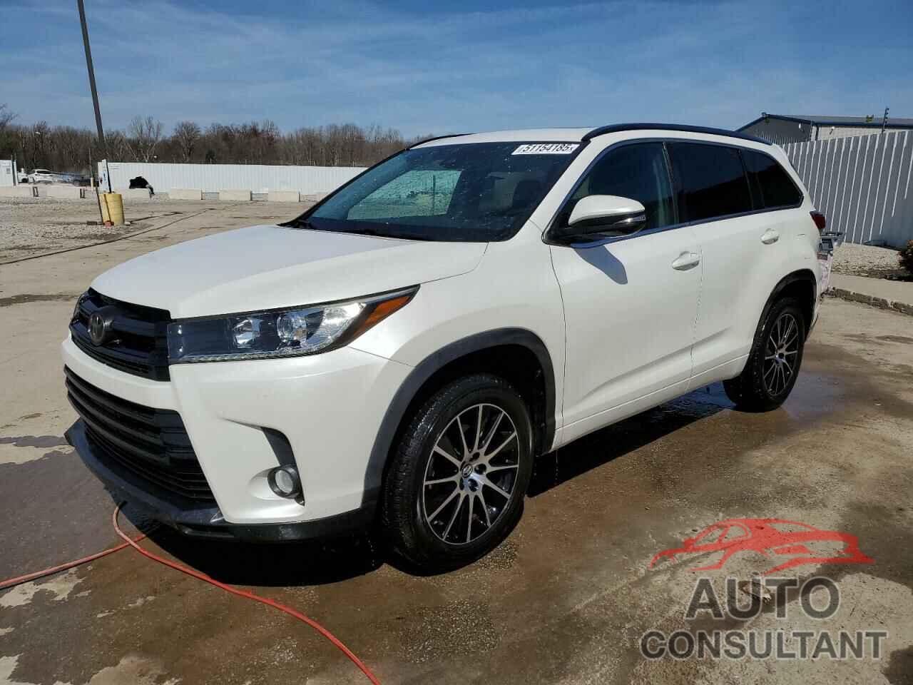 TOYOTA HIGHLANDER 2018 - 5TDKZRFH9JS530546