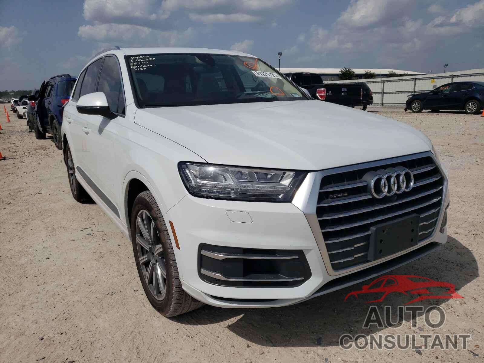 AUDI Q7 2018 - WA1LAAF70JD001481