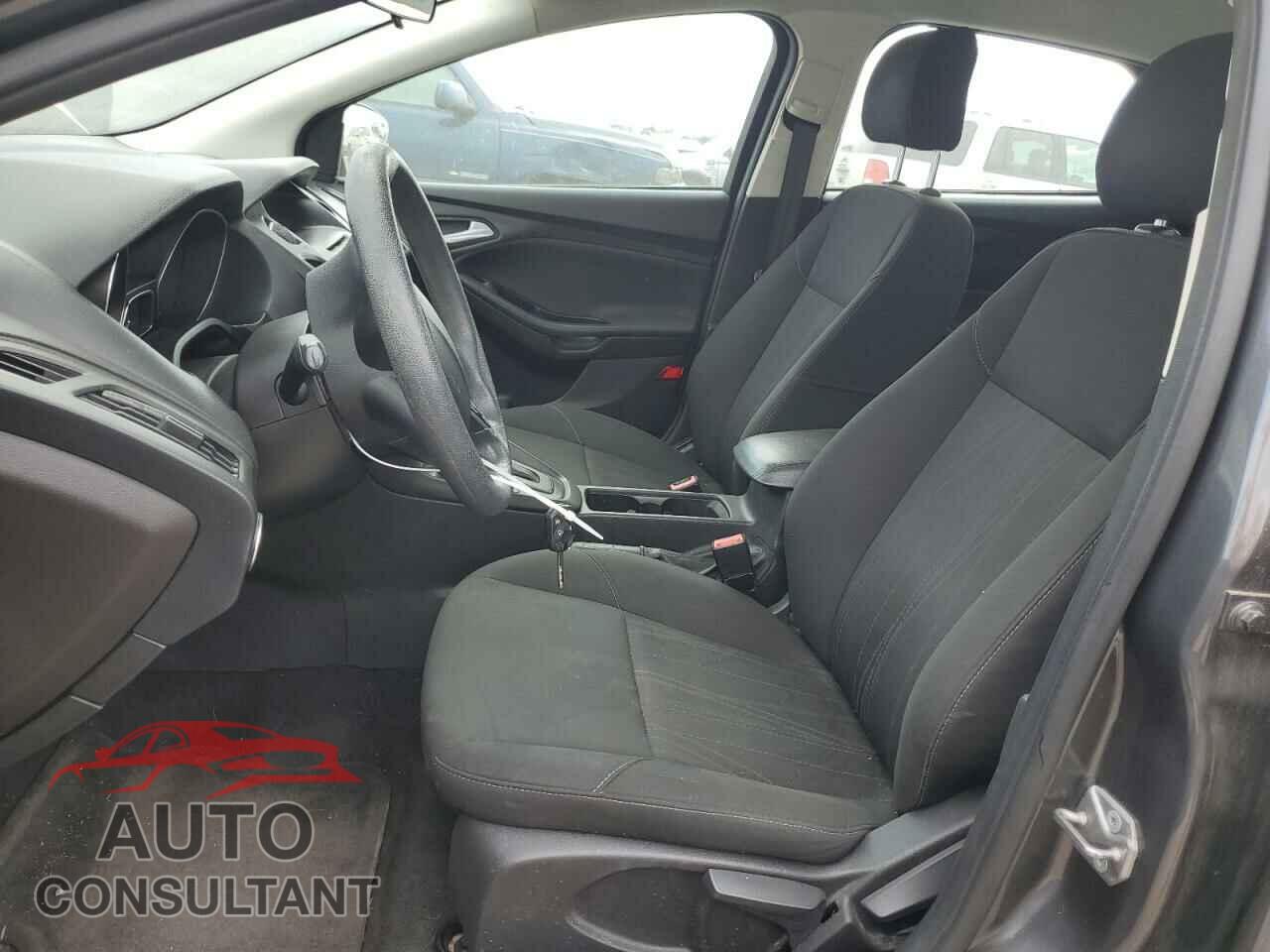 FORD FOCUS 2017 - 1FADP3F29HL341971