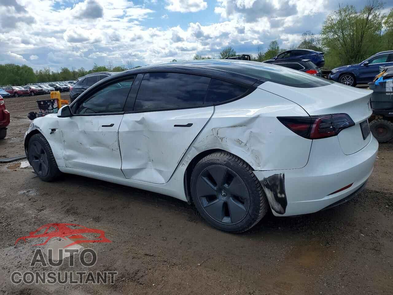 TESLA MODEL 3 2022 - 5YJ3E1EB9NF110908