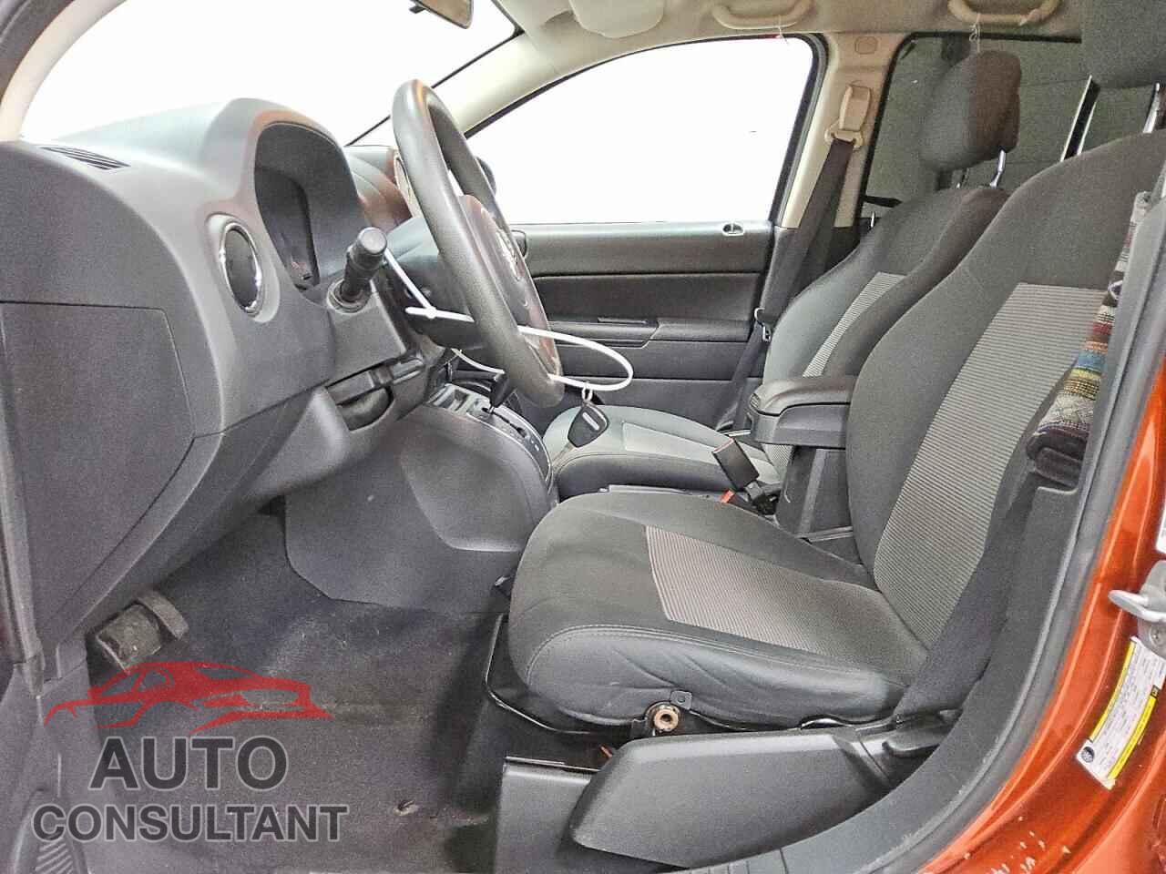 JEEP COMPASS 2012 - 1C4NJCBA8CD605892