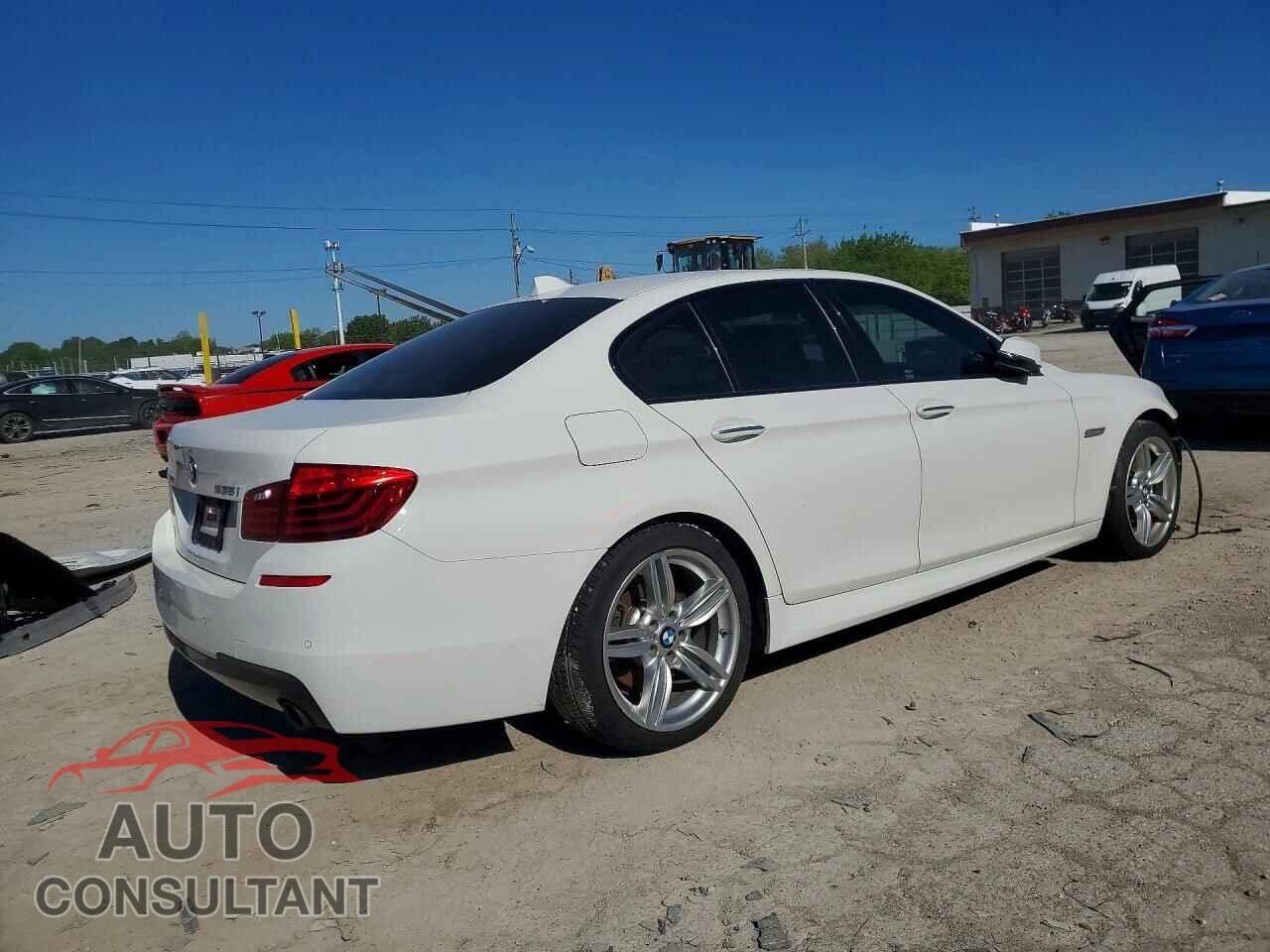 BMW 5 SERIES 2015 - WBA5B3C52FD543535