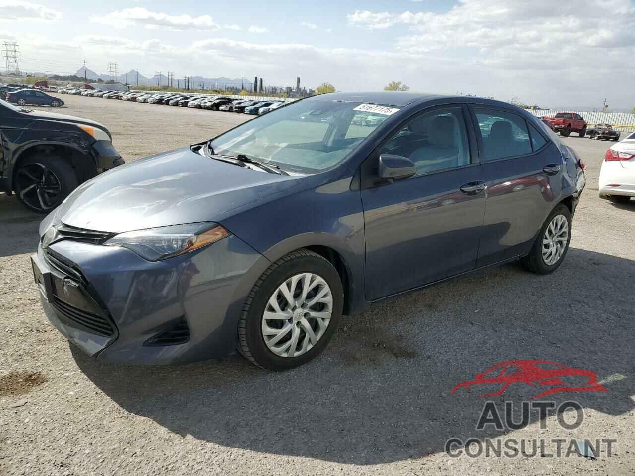 TOYOTA COROLLA 2018 - 5YFBURHE3JP749299