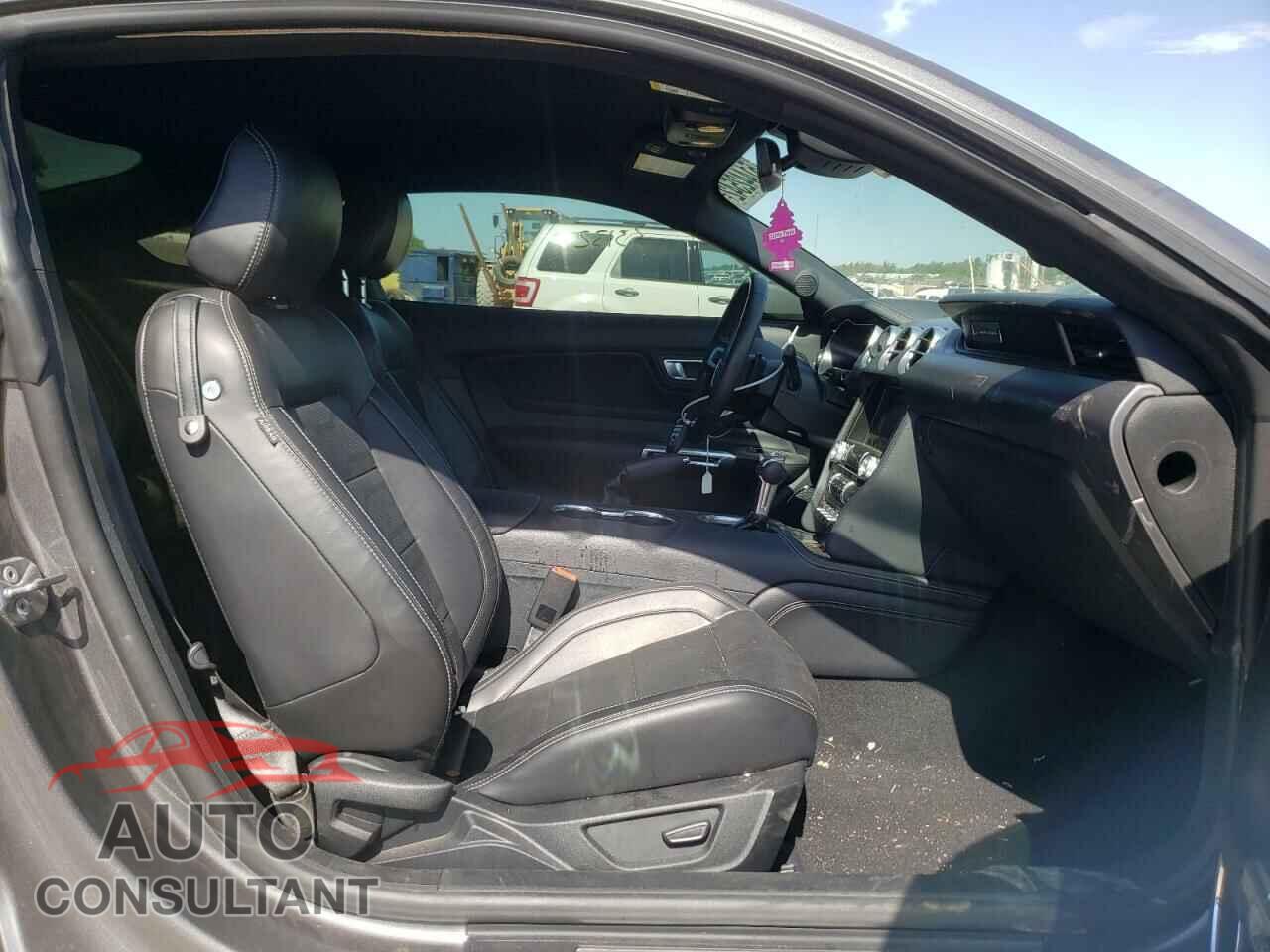 FORD MUSTANG 2021 - 1FA6P8CF2M5117193