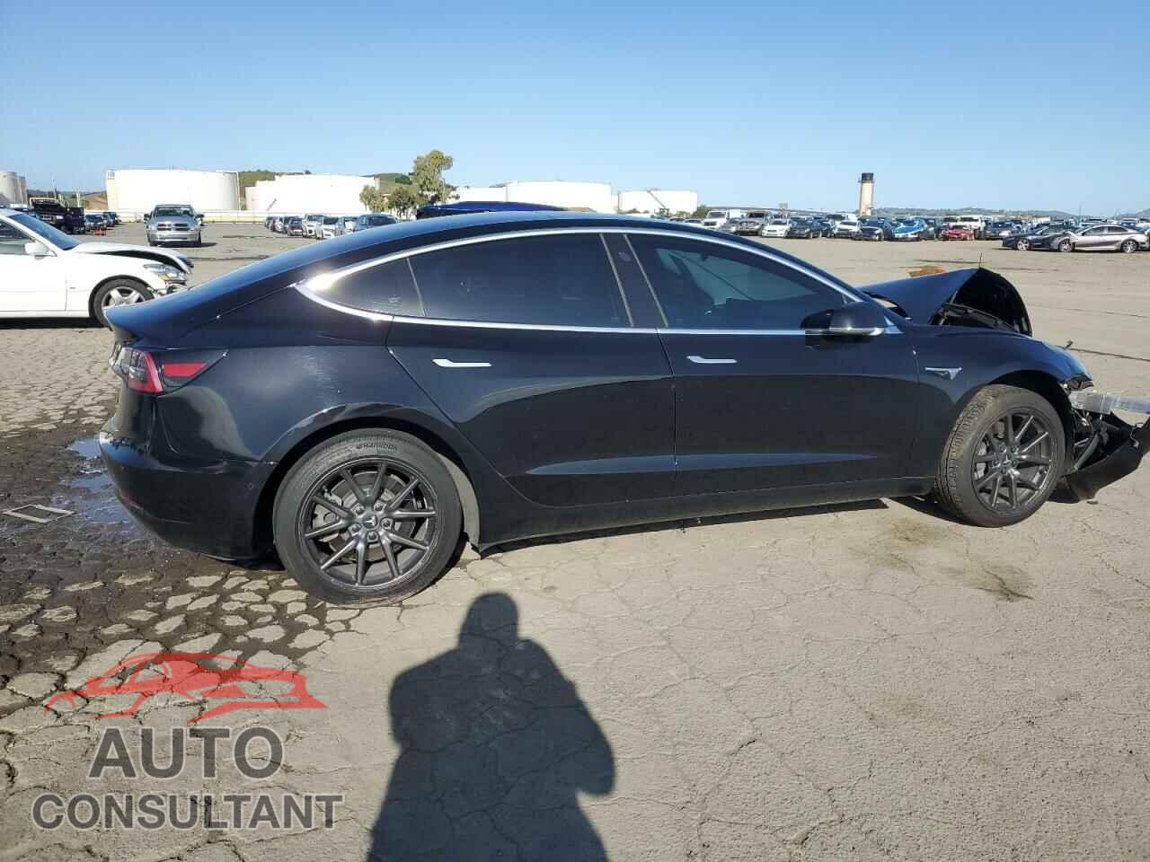 TESLA MODEL 3 2019 - 5YJ3E1EA8KF424584