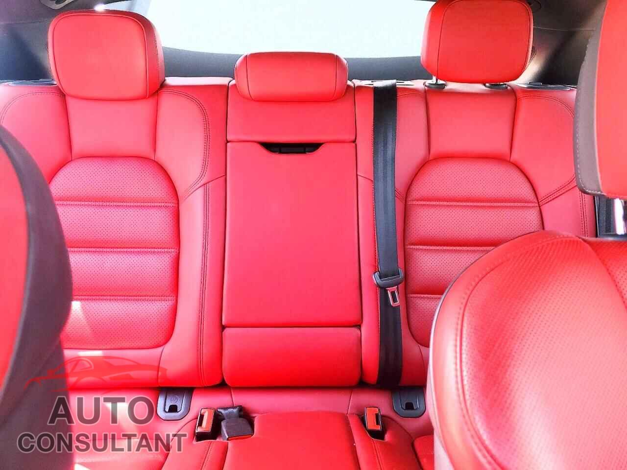 PORSCHE MACAN 2015 - WP1AF2A59FLB96504