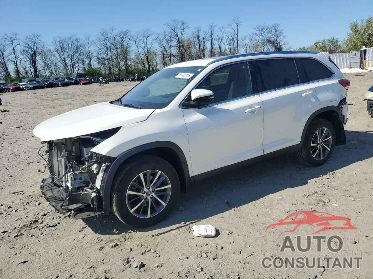 TOYOTA HIGHLANDER 2019 - 5TDJZRFH9KS574902
