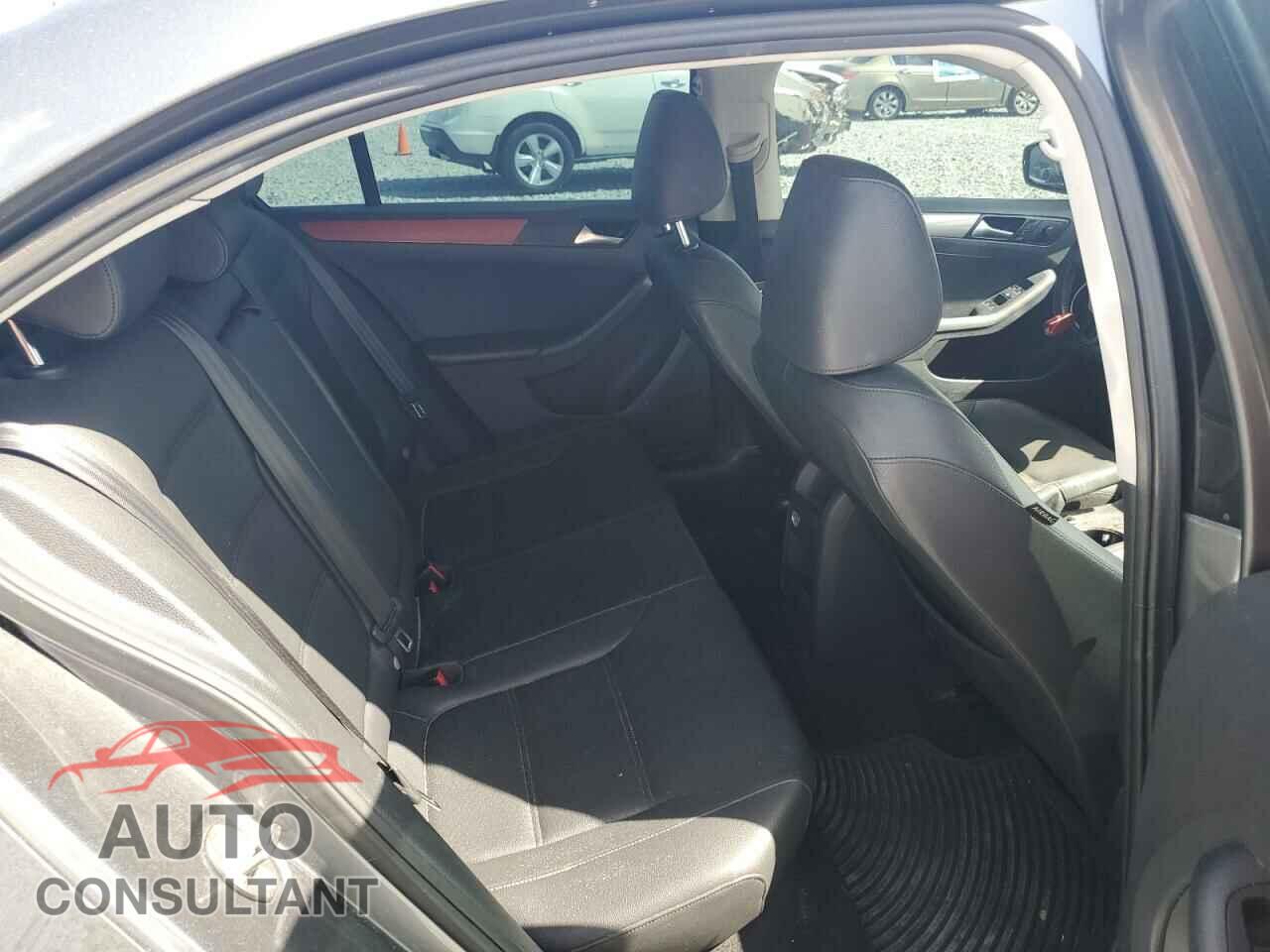 VOLKSWAGEN JETTA 2017 - 3VWDB7AJ2HM292204