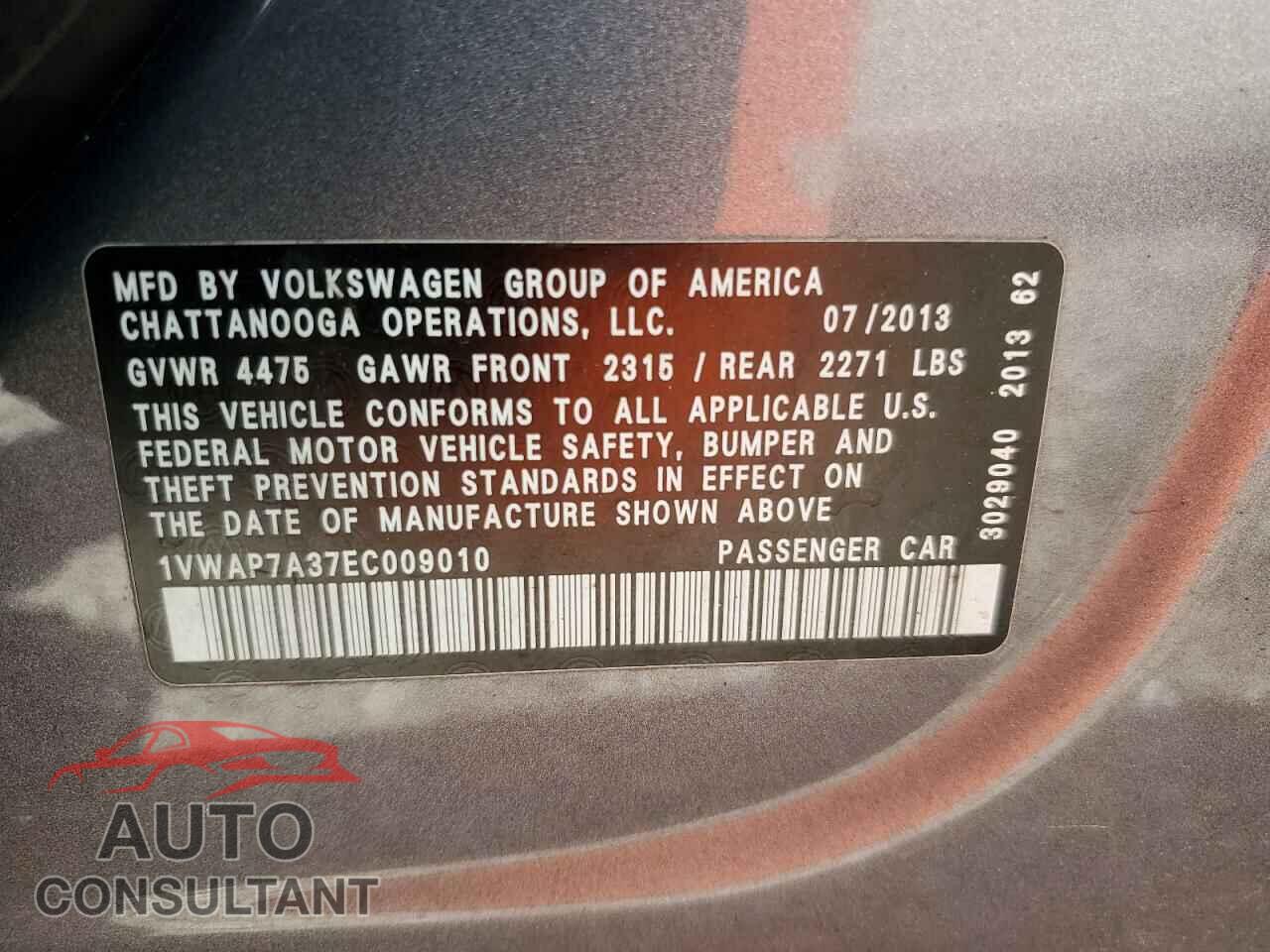 VOLKSWAGEN PASSAT 2014 - 1VWAP7A37EC009010