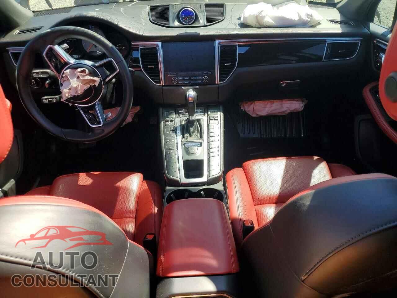 PORSCHE MACAN 2018 - WP1AB2A56JLB36720