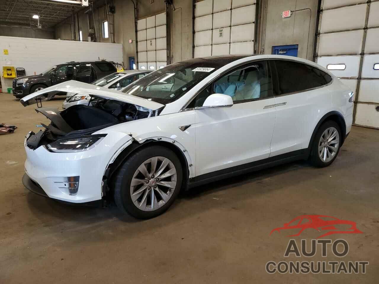 TESLA MODEL X 2018 - 5YJXCBE29JF116876