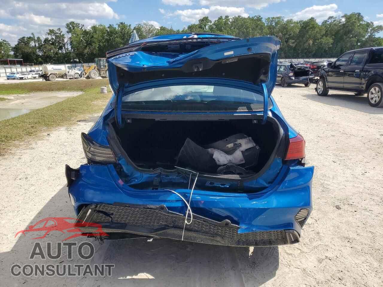 KIA FORTE 2023 - 3KPF54AD1PE680237