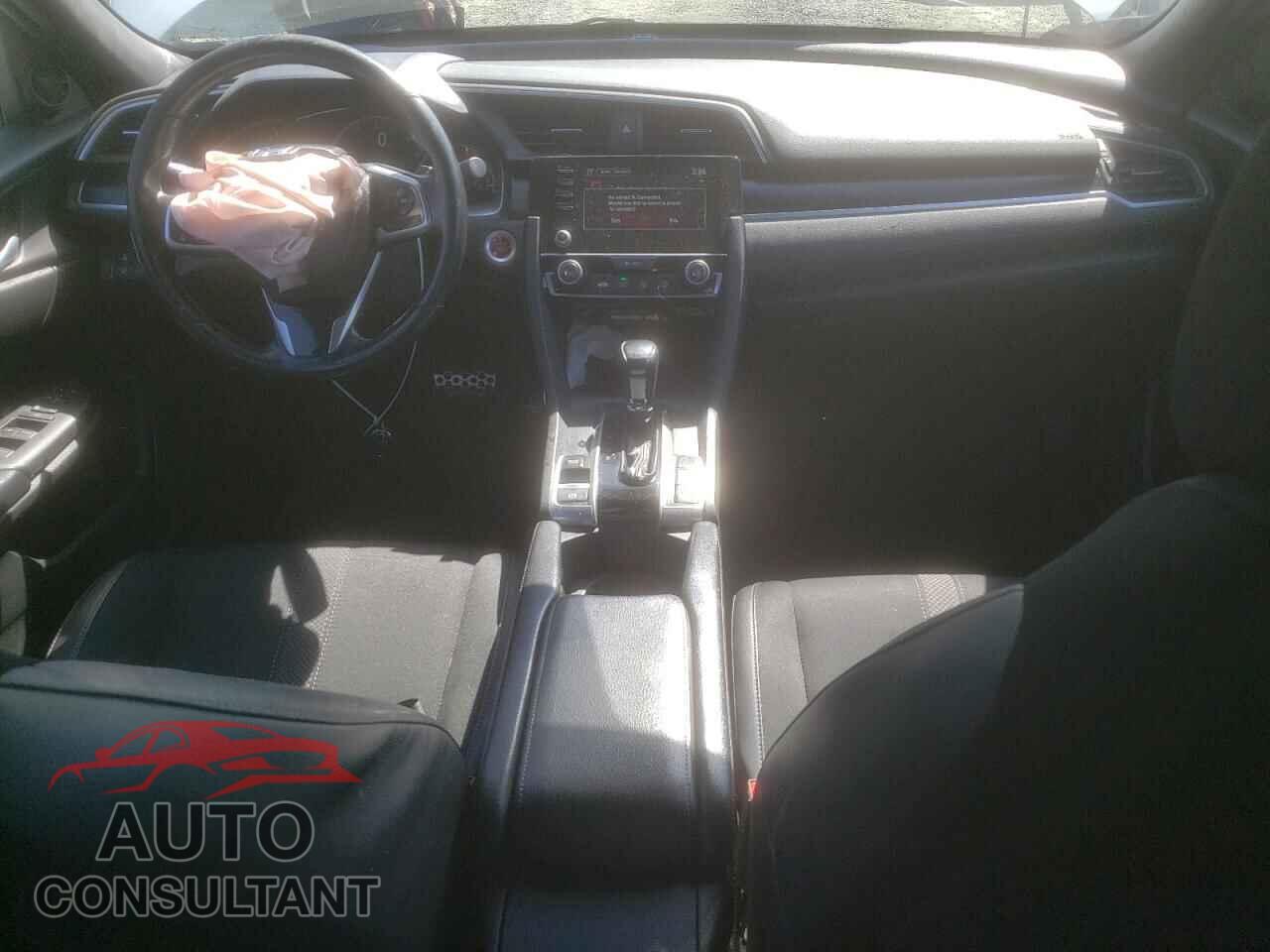 HONDA CIVIC 2019 - 2HGFC2F84KH588947