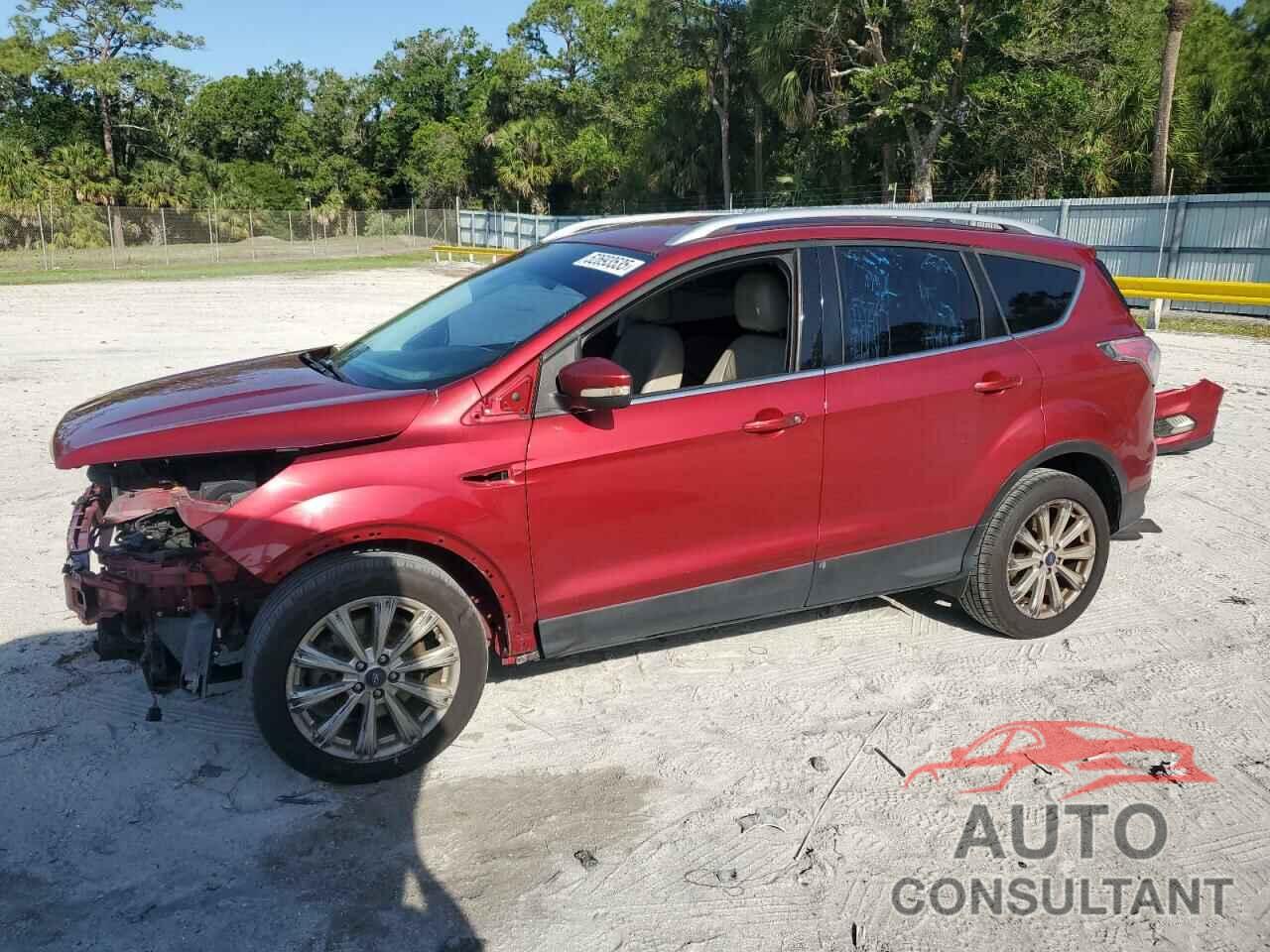 FORD ESCAPE 2017 - 1FMCU0J91HUB46647