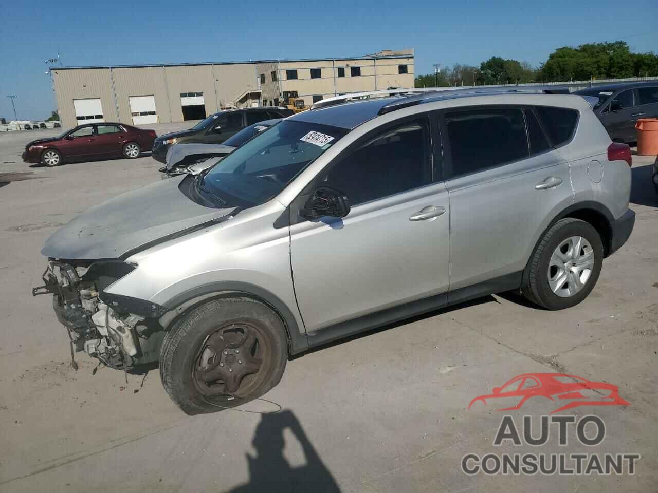 TOYOTA RAV4 2015 - JTMZFREV2FJ042557