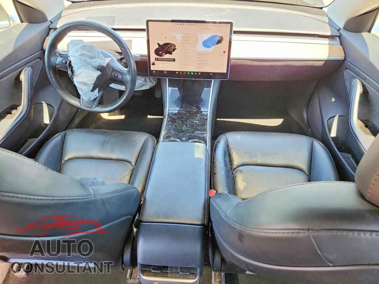 TESLA MODEL 3 2018 - 5YJ3E1EA8JF037693