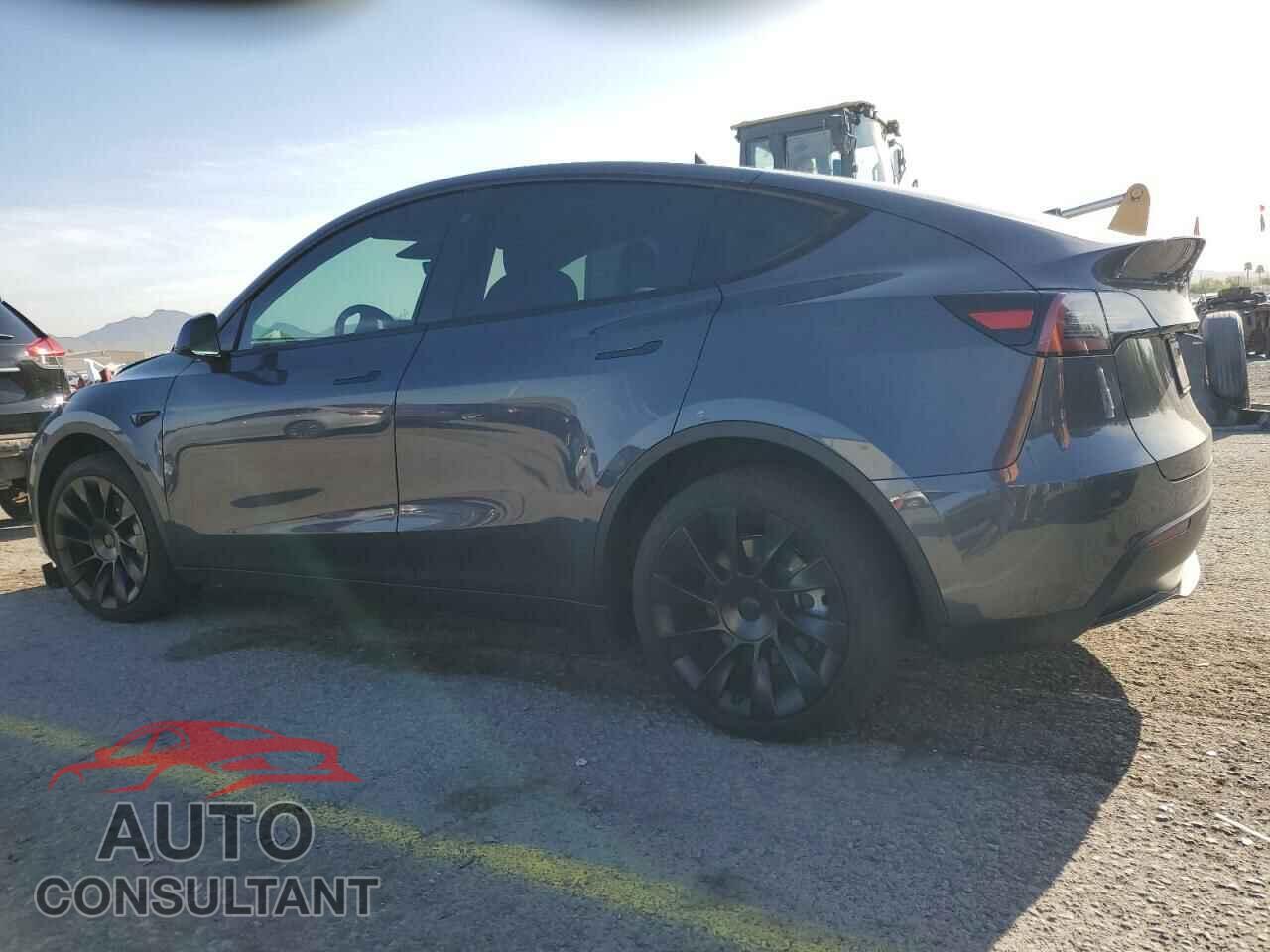 TESLA MODEL Y 2023 - 7SAYGDEEXPF609525