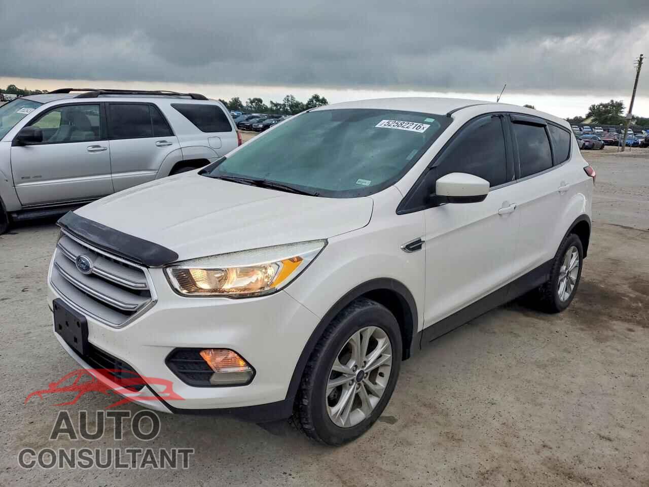 FORD ESCAPE 2019 - 1FMCU0GD5KUB95210