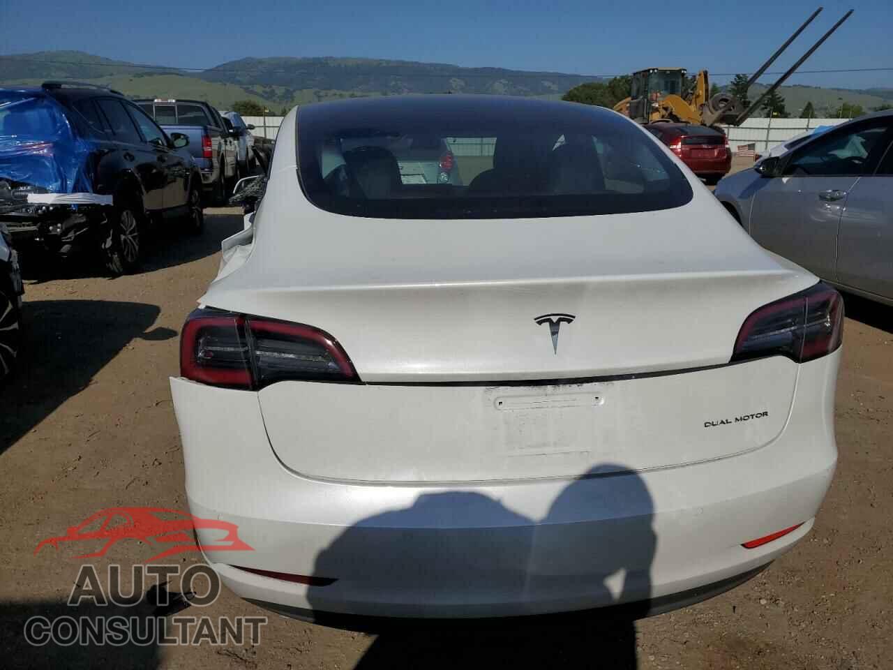 TESLA MODEL 3 2022 - 5YJ3E1EB6NF183931