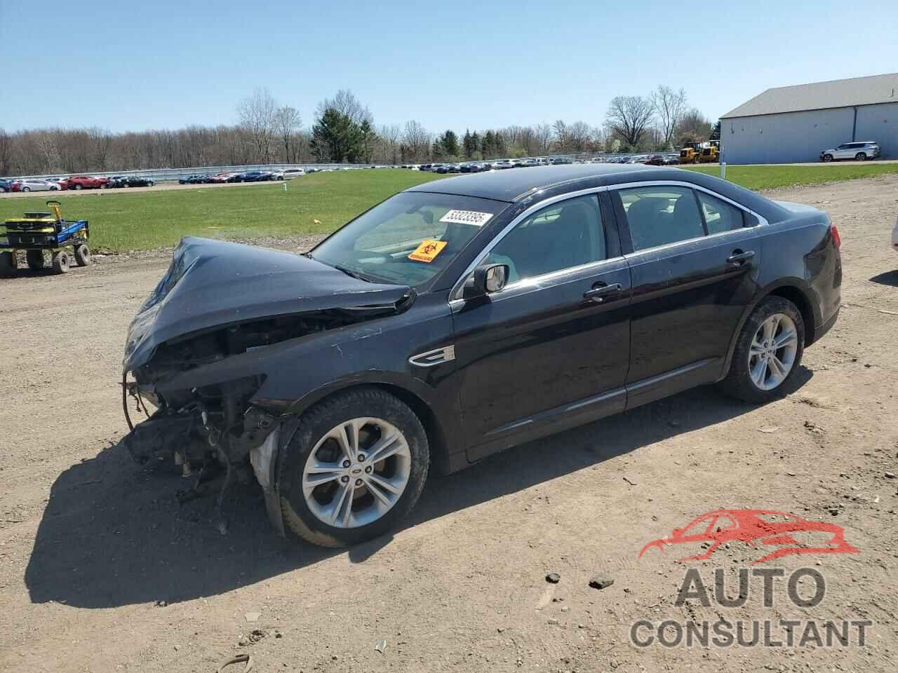 FORD TAURUS 2018 - 1FAHP2D80JG105372