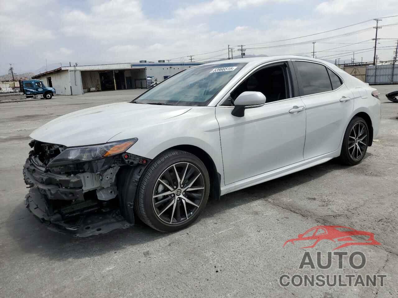 TOYOTA CAMRY 2023 - 4T1G11AK0PU086085