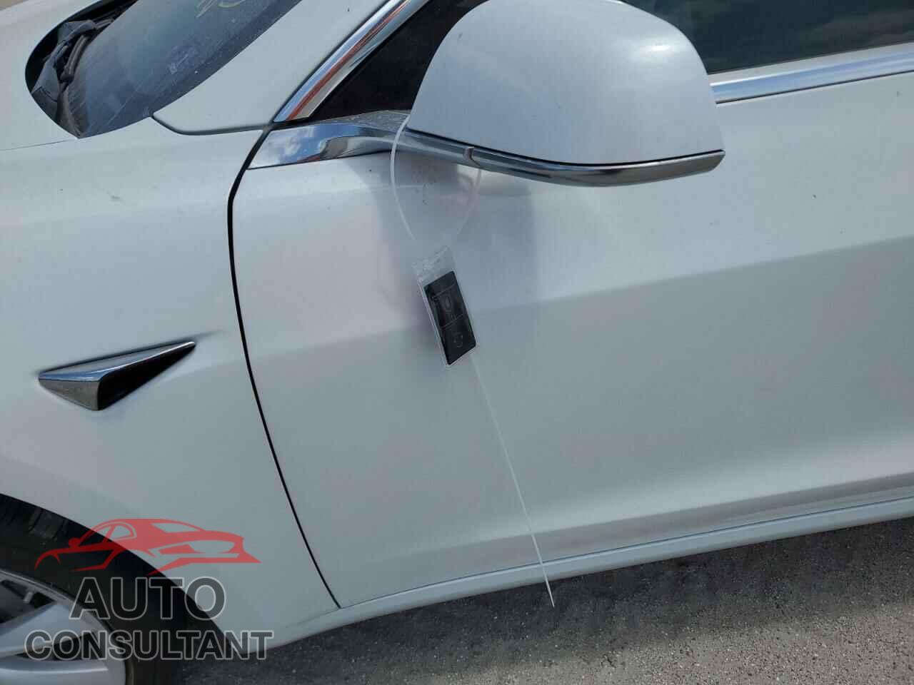 TESLA MODEL 3 2017 - 5YJ3E1EA3HF002635