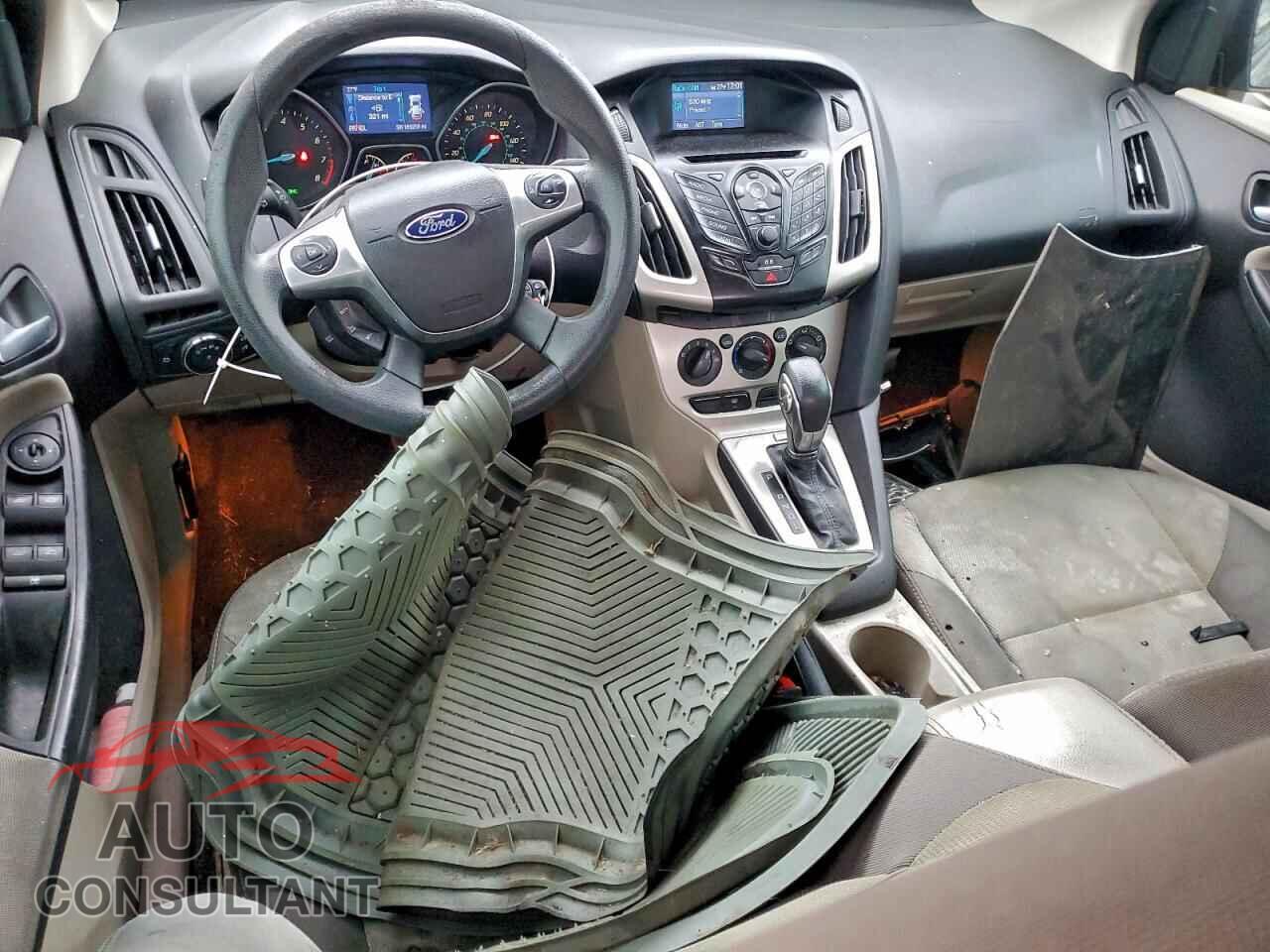 FORD FOCUS 2014 - 1FADP3F22EL165986