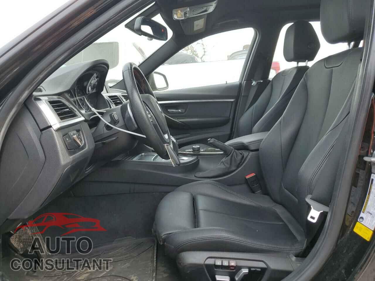 BMW 3 SERIES 2016 - WBA8E9G53GNU29606