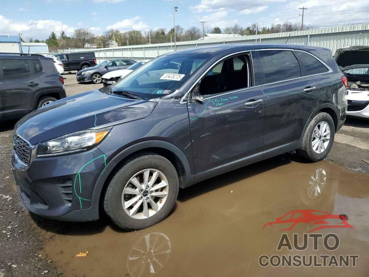 KIA SORENTO 2019 - 5XYPG4A56KG490775