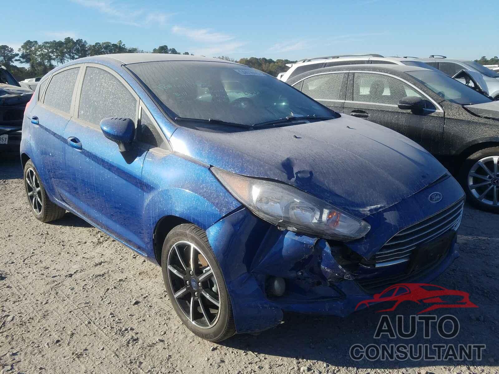 FORD FIESTA 2018 - 3FADP4EJ5JM123612