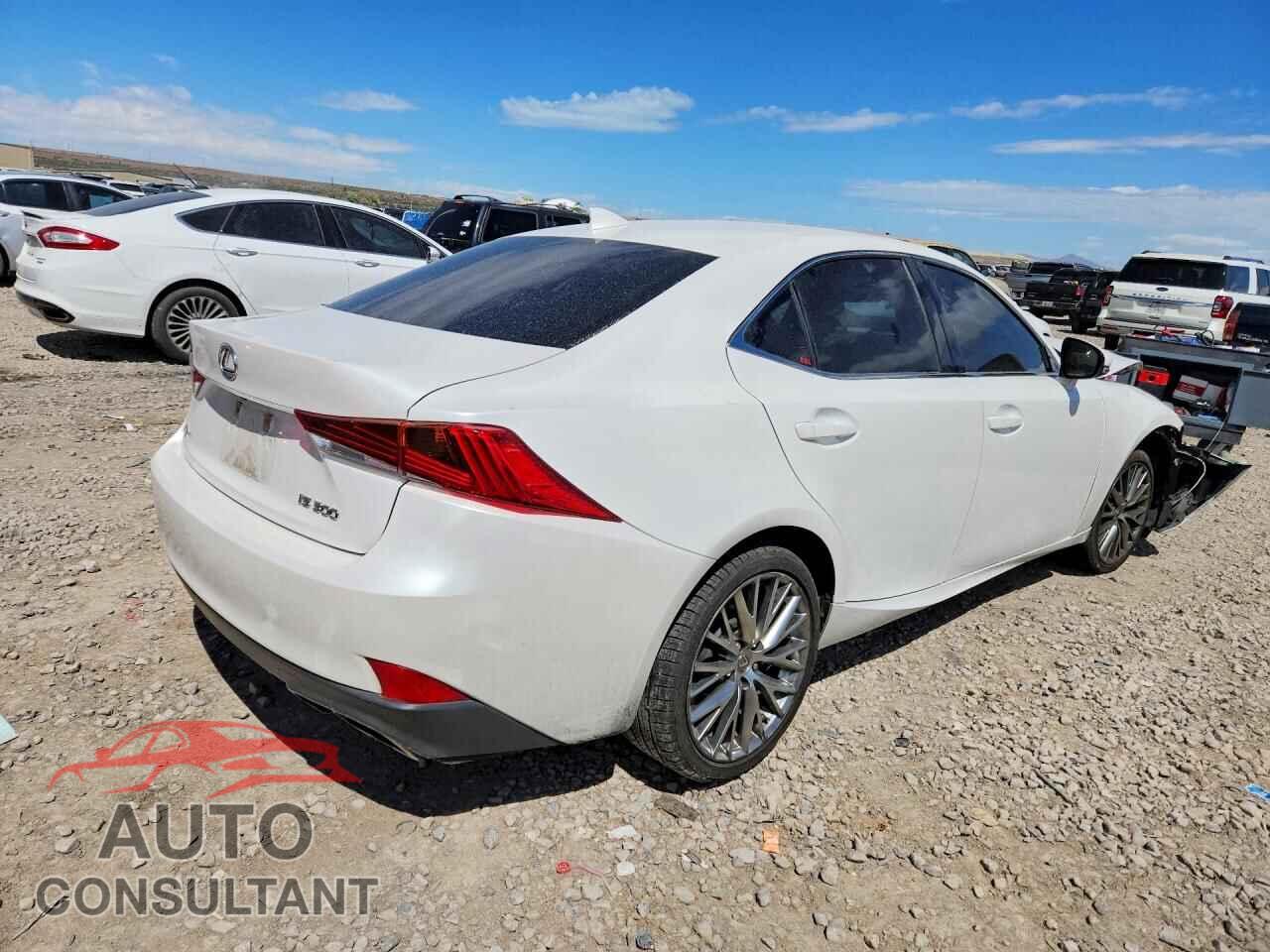 LEXUS IS 2018 - JTHBA1D20J5067076