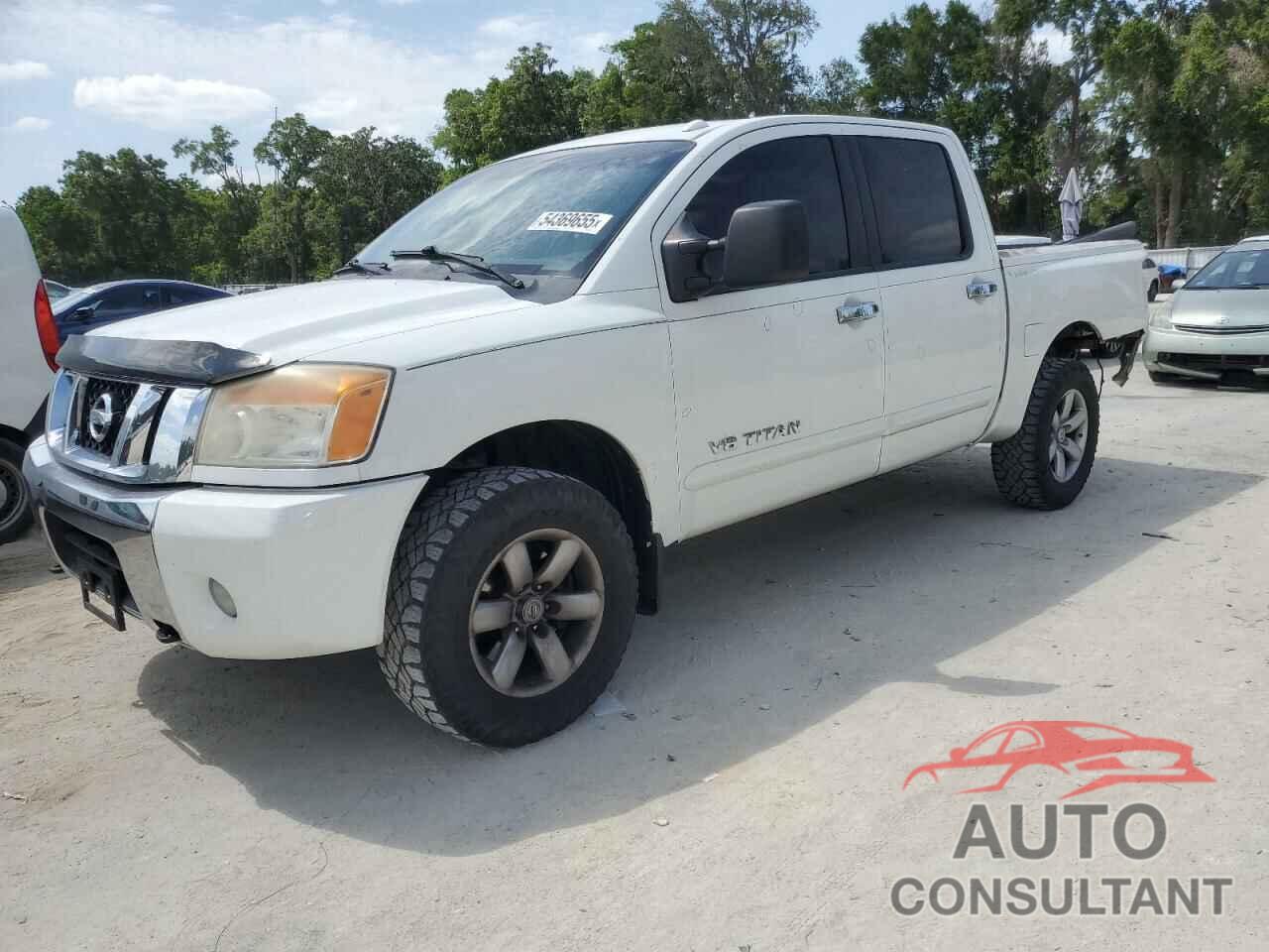 NISSAN TITAN 2010 - 1N6BA0EC3AN306555