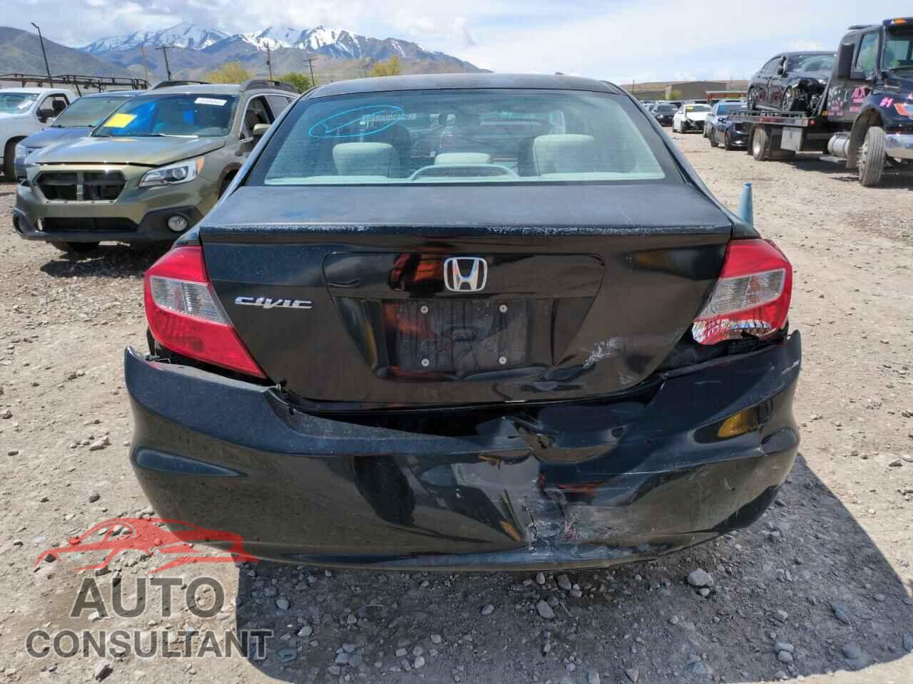 HONDA CIVIC 2012 - 2HGFB2F56CH610716