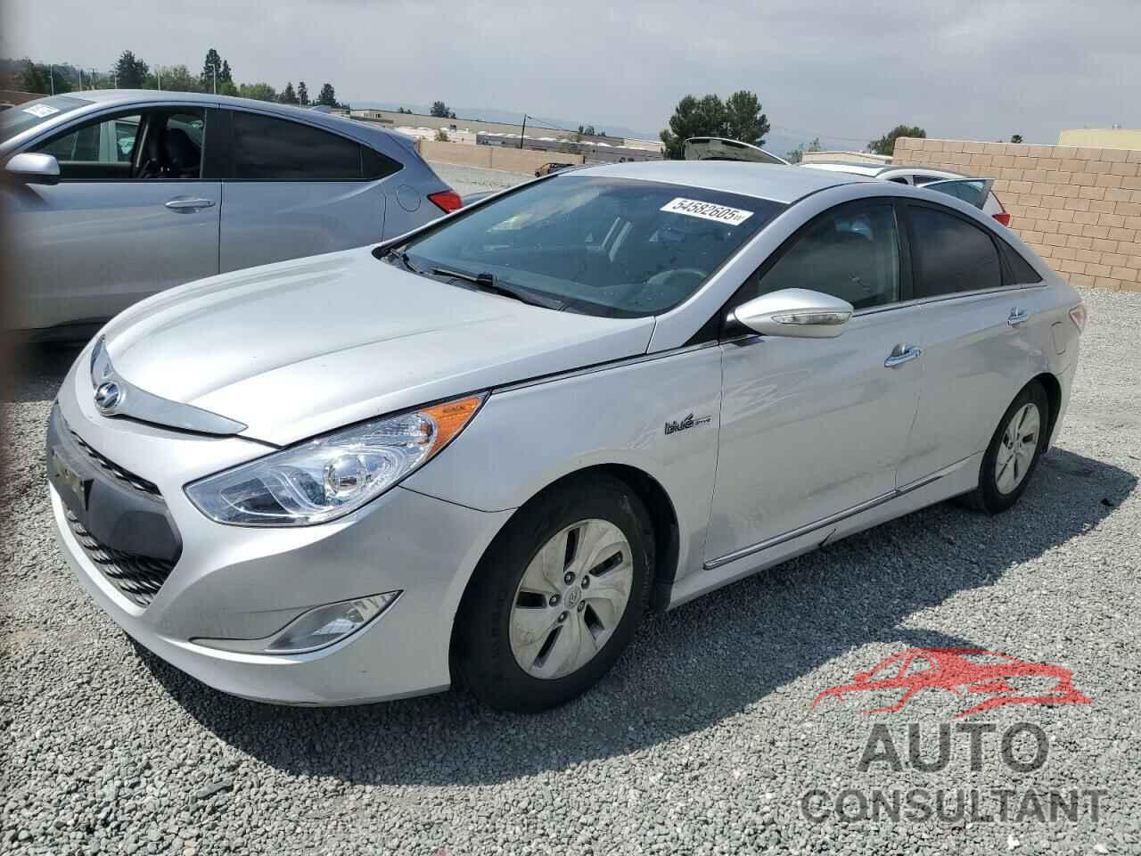 HYUNDAI SONATA 2013 - KMHEC4A41DA099526