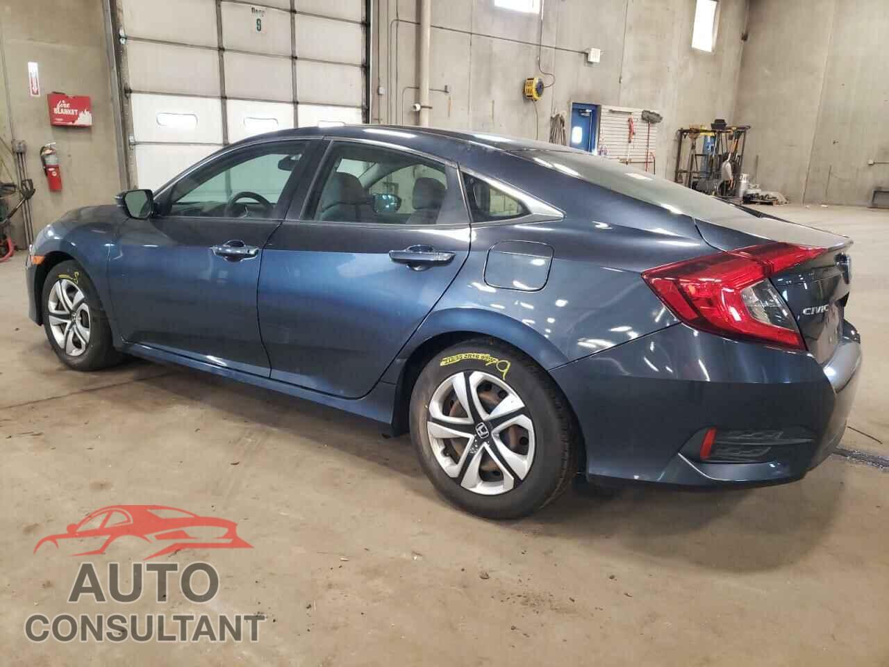 HONDA CIVIC 2017 - 19XFC2F55HE072282