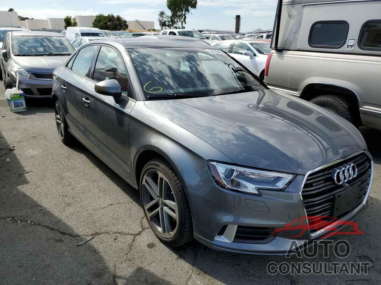 AUDI A3 2018 - WAUB8GFF3J1082062